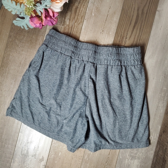 Activ8 Women's Gray Sweatshort Workout Shorts with Drawstring Size Medium NWOT - Picture 12 of 12